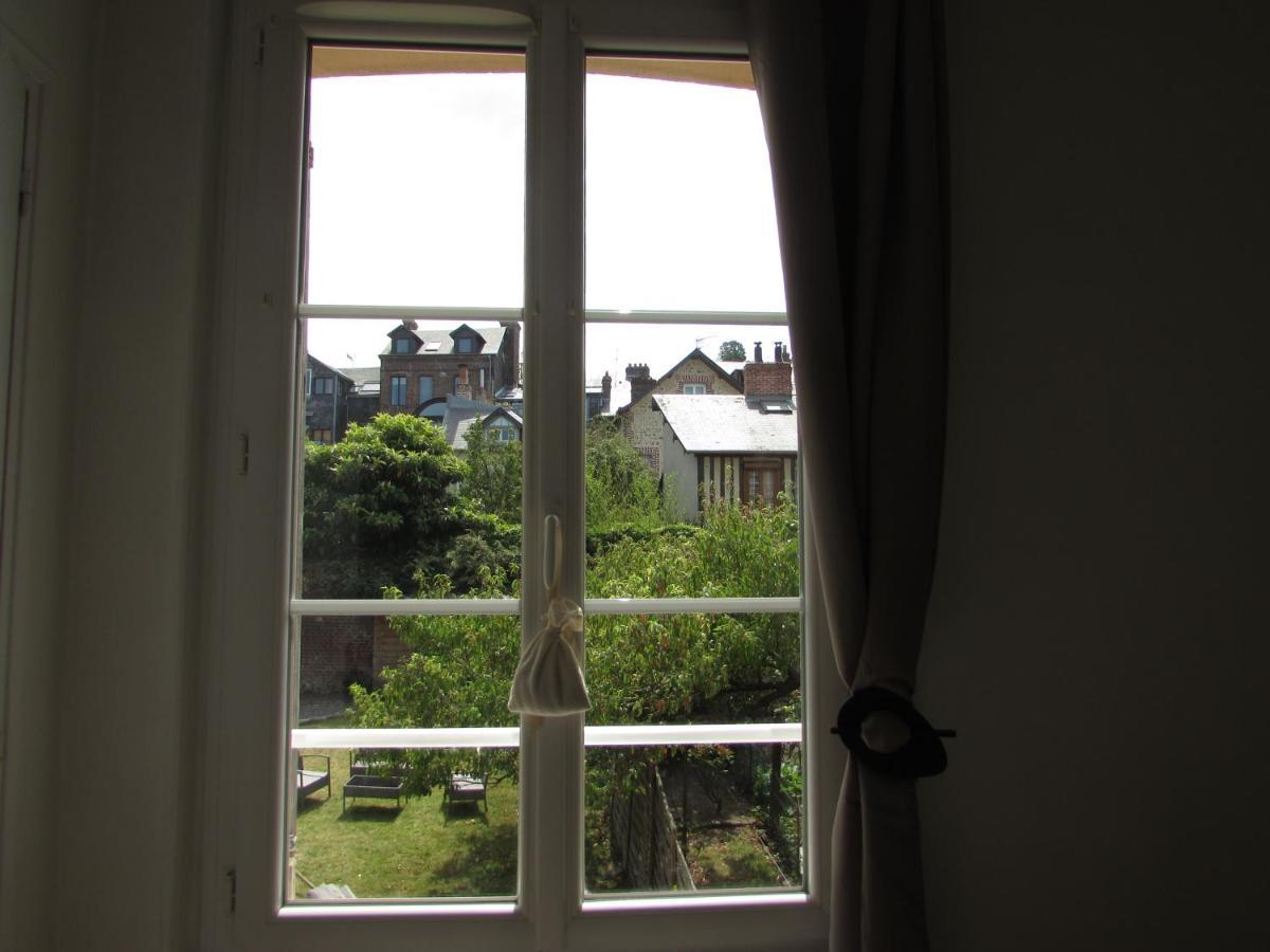 Les Gites De Claire Honfleur Ngoại thất bức ảnh